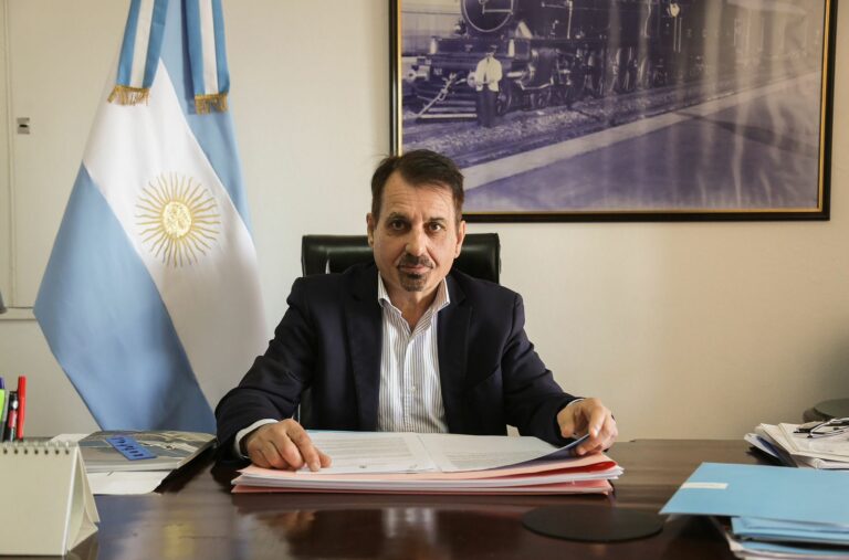Abel De Manuele nuevo presidente del Ente de control de la Hidrovía.