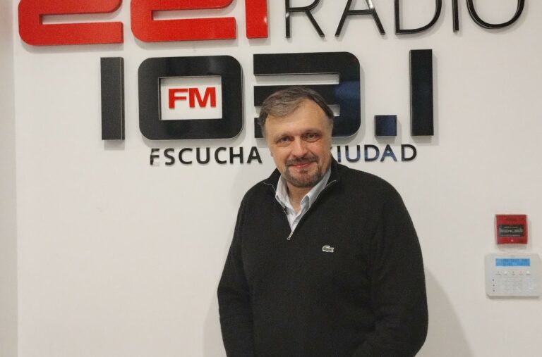 Aníbal Cueto, director de la Escuela de Negocios de la Facultad de Ciencias Económicas.